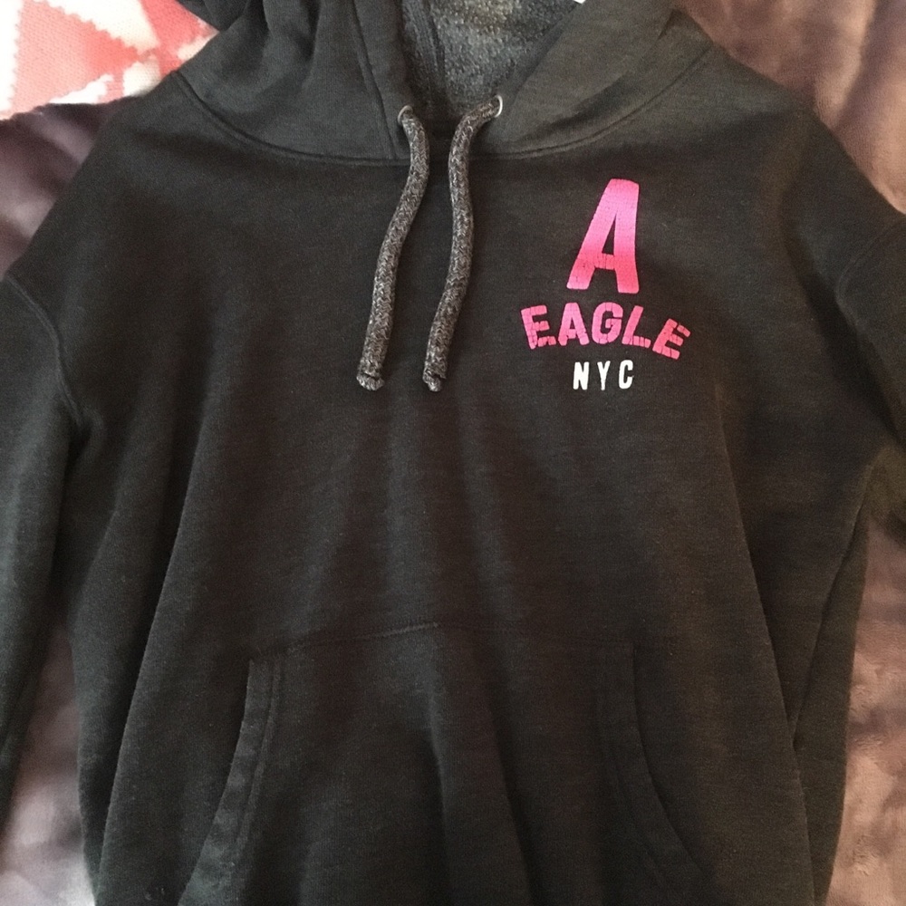 American Eagle sweatshirt